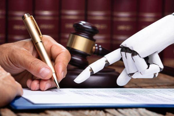 Robot lawyer