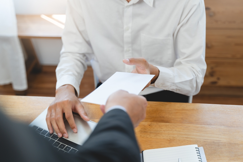 Bonus: a favor or a right